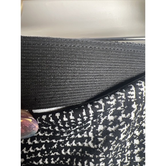 Anne Klein Plaid Pull On Stretch Slim Leg Ankle Pants Women's Size Large NWT - Picture 6 of 10